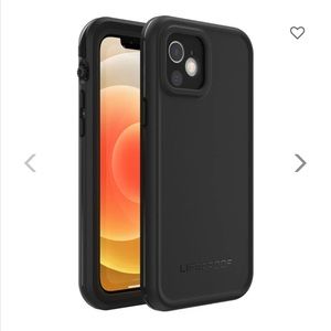 iPhone 12 LifeProof Fre case